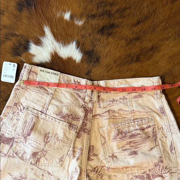 We The Free Western Graphic Barrel Jeans in Tan and Brown Women’s - Picture 8 of 11